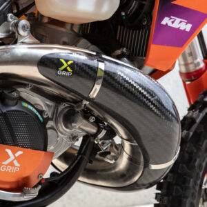 X-GRIP Protectie Rezonator  Carbon BETA RR, 2T, 250-300, 2013->  KTM EXC, XC-W, XC, 250-300, ->2016  HQV TE, TX, 250-300, ->2016  HUSABERG TE, 250-300, ->2016